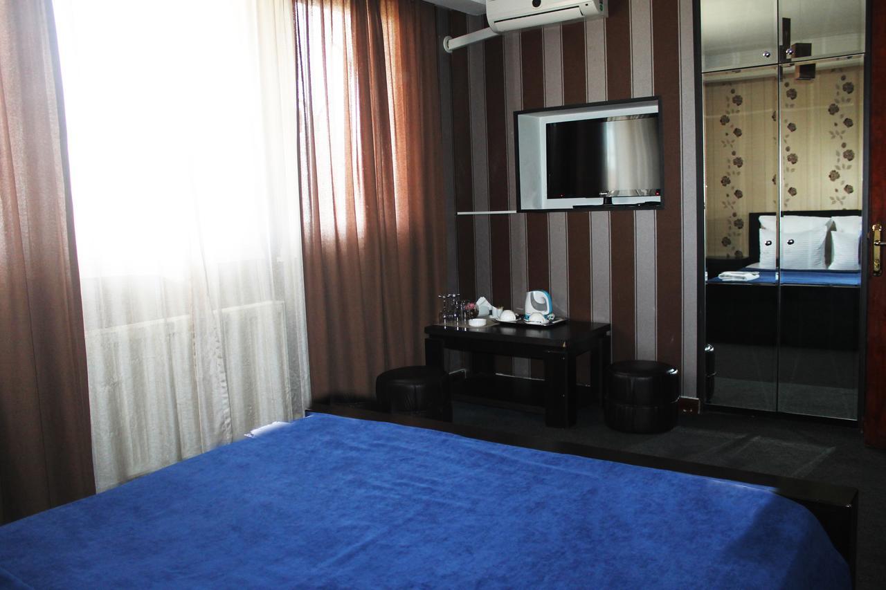 Panorama Eco-Hotel Tbilisi Exterior photo