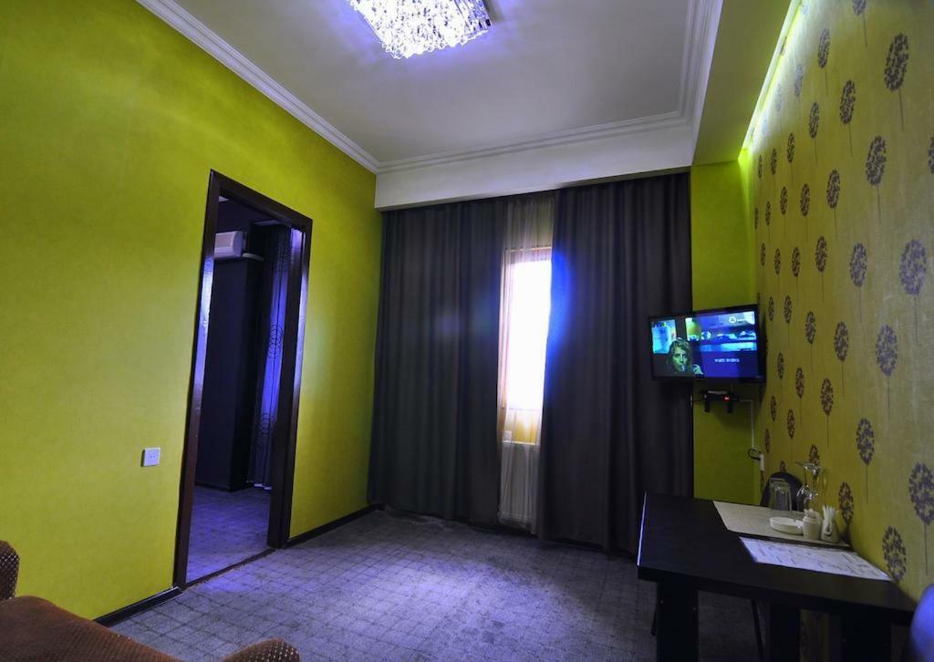 Panorama Eco-Hotel Tbilisi Exterior photo